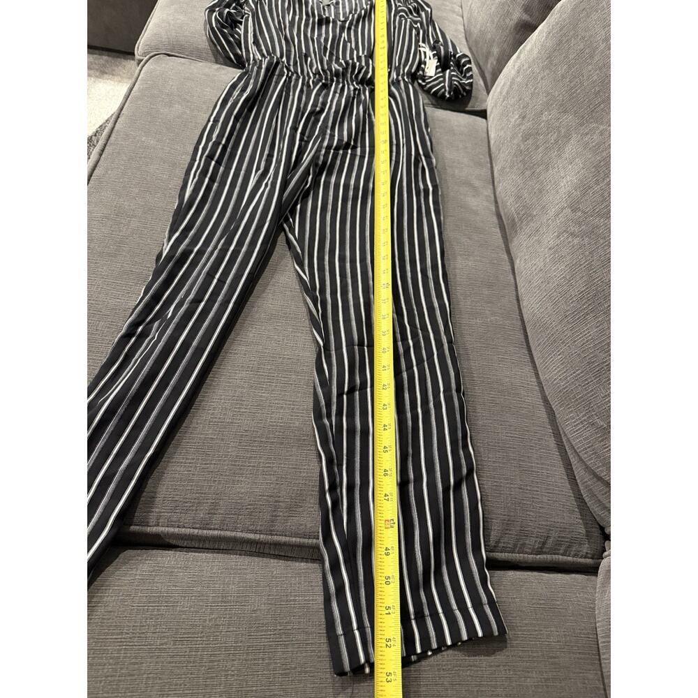 Iris Small Black White Pin Striped Jumpsuit Romper 3/4 Sleeves Straight Leg NWOT - Picture 9 of 13